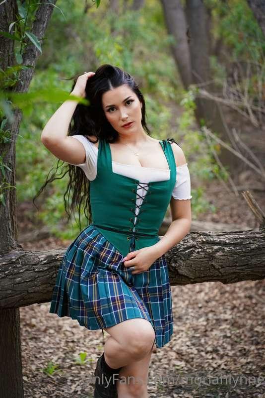 Oh hi, I didn’t see you there! 😏

This is a really hot set! ..