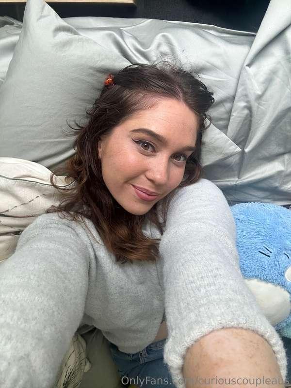 Hey loves 🫶🏻 who’s free to come and help me through the Mond..