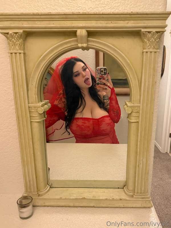 😘