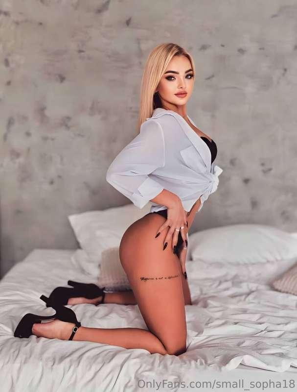🥰FREE SUBSCRIPTION ONLY TODAY🥰 
Dirty bitch @alexi.strip ben..