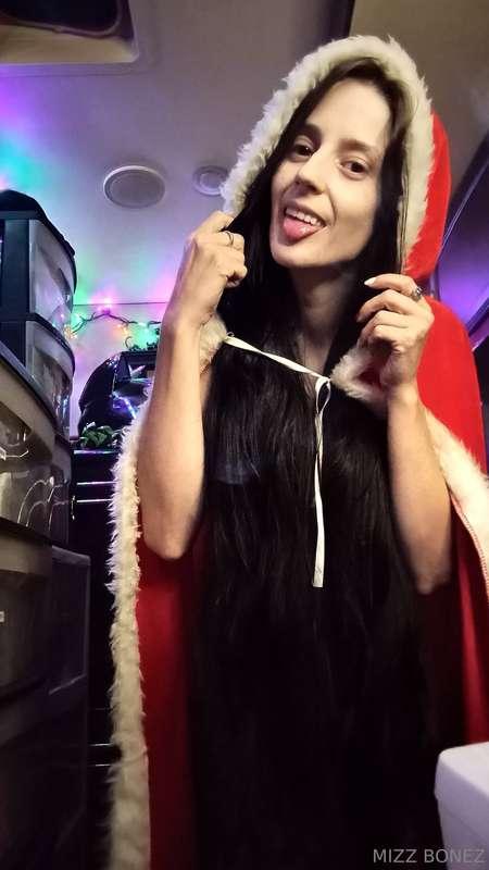 Its official Christmas 🎄 content time! 🎅🏻Buying my content i..