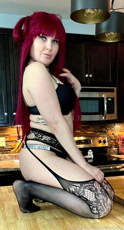 dakotahotwife image #33