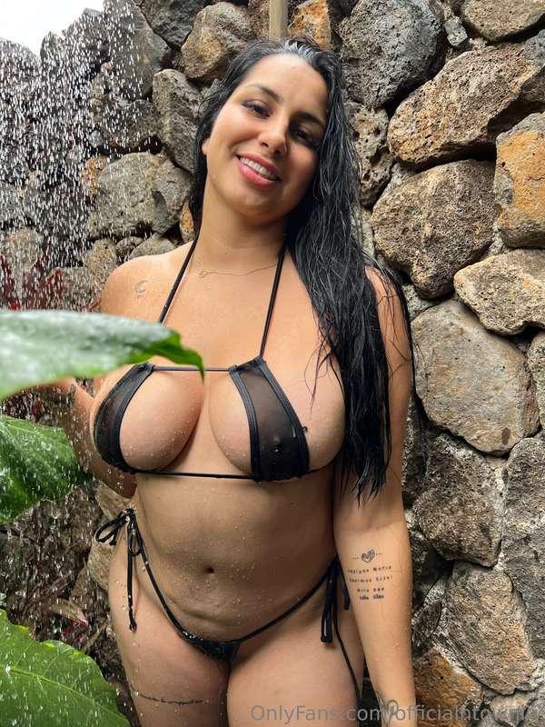 Join my Premium Page to have more fun. 😘  @htownliv