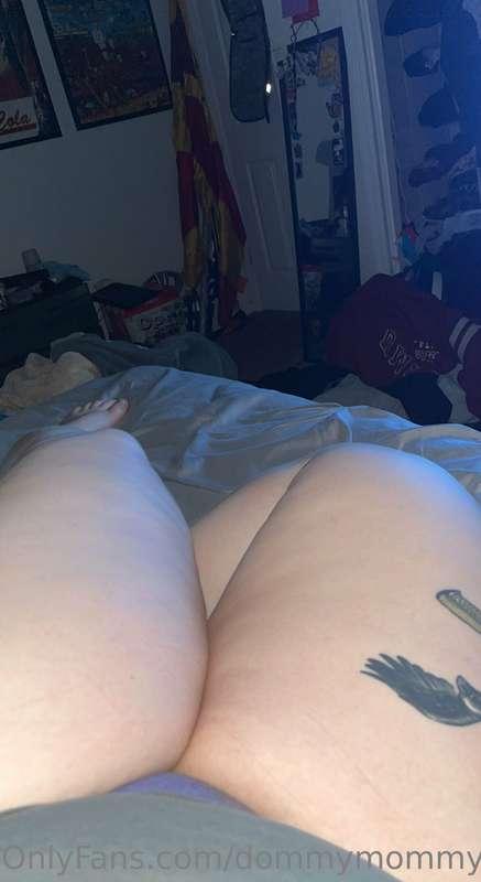 Thighs for you, love <3