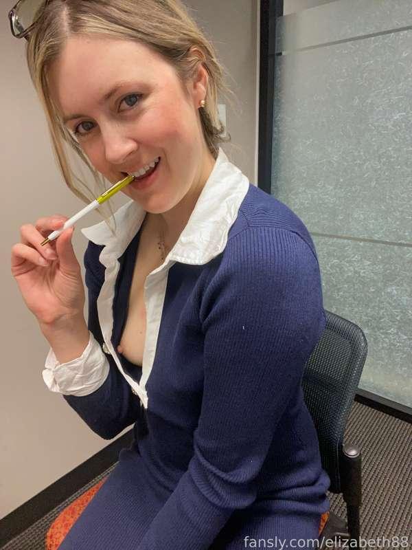 I know I’m your favourite coworker 