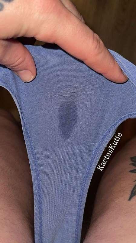 oops… i leaked! 🙊💦💕✨

#pee #piss #pipi #urine #leaking #wetspot #bladder #panties #wetpanties #panty