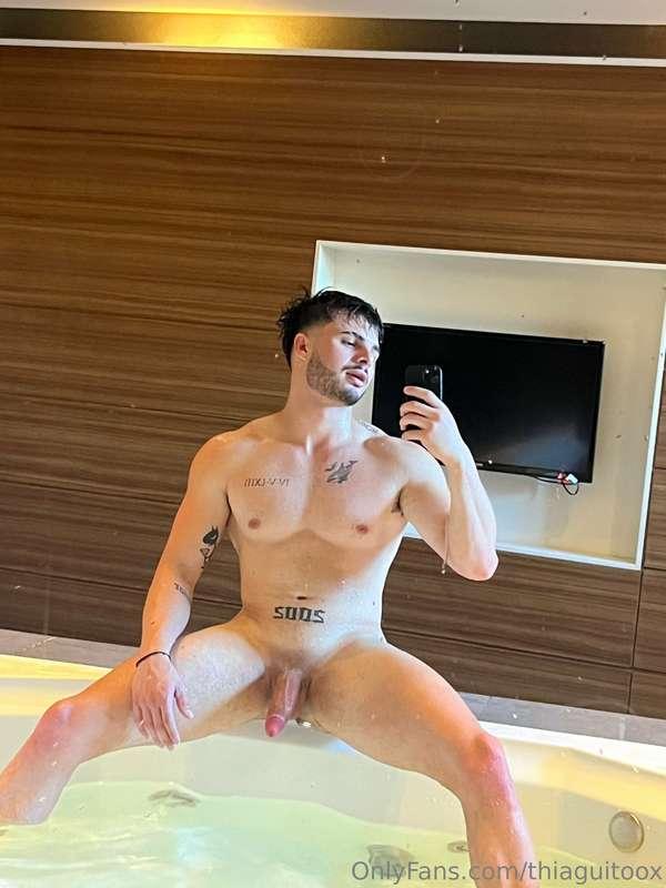 😋😋😜