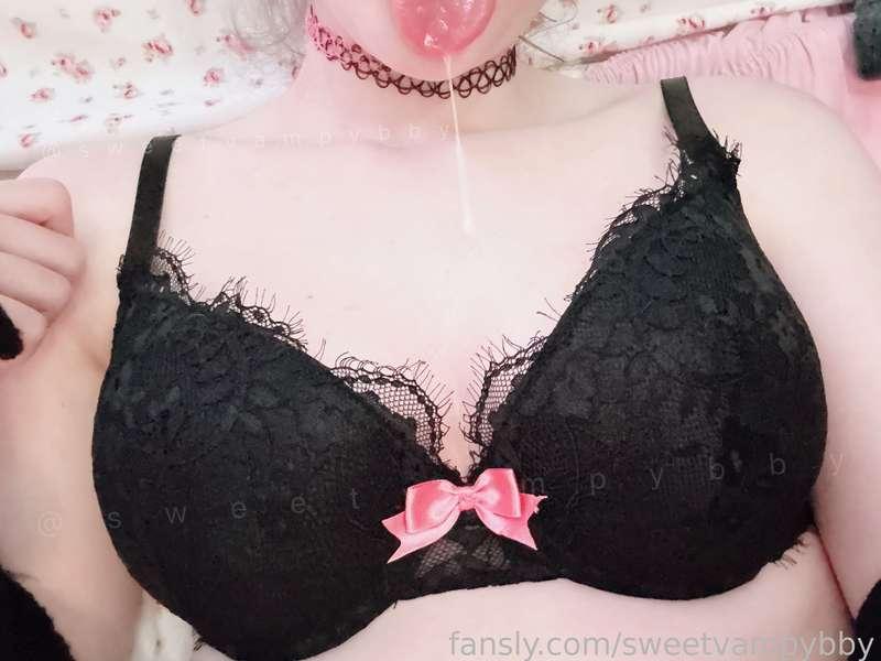 sweetvampybby image #5