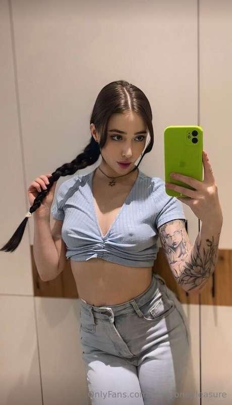 🔥 STOP SCROLLING🔥
🔞 She's ready for you @nikushxo_free 🔞
She..