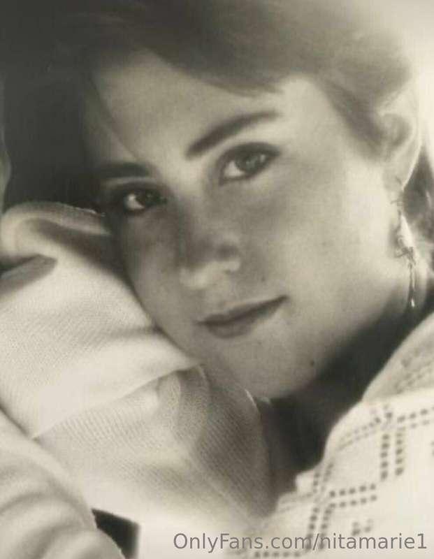 ❌ THROWBACK THURSDAY! ❌💓 My very first topless pic, I was 18..