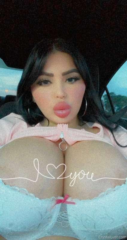 Like❤️ this if your active 👅 Plus get a free follow back if ..