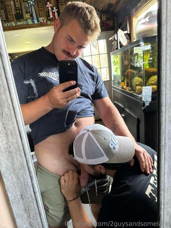 2guysandsomeland image #1