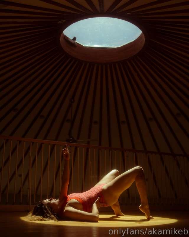 @heathermoni being snatched up by aliens, but make it fashio..