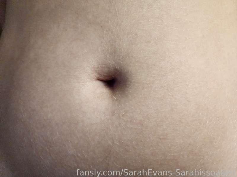 sarahissoaked image #0