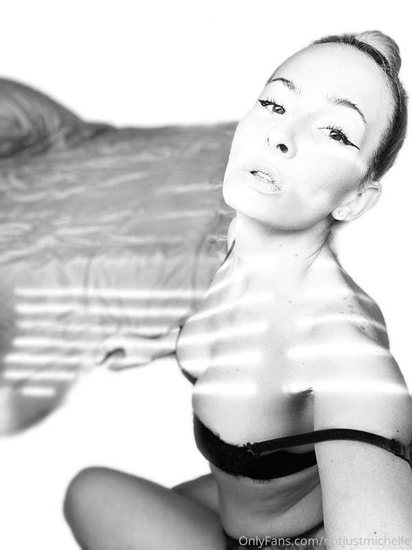 BABEZZ! Keep in mind! For you to get the longer versions of ..