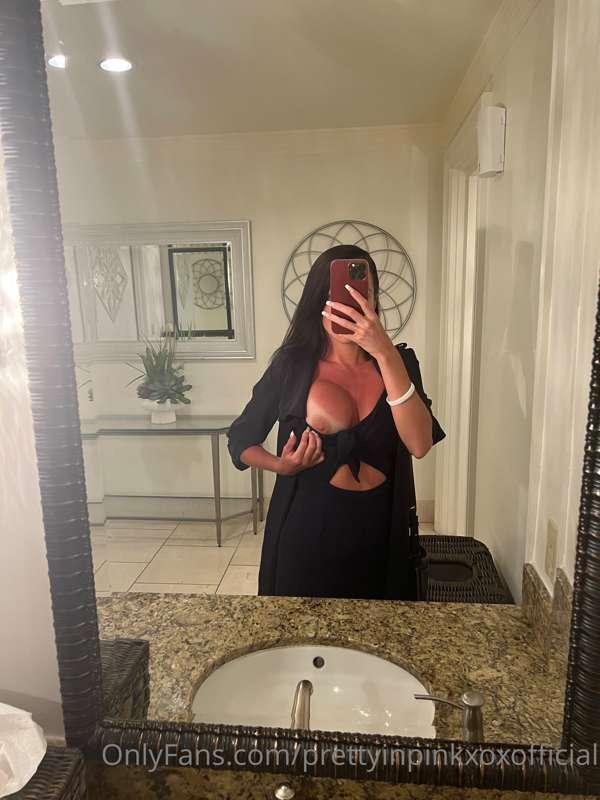 prettyinpinkxoxofficial image #0