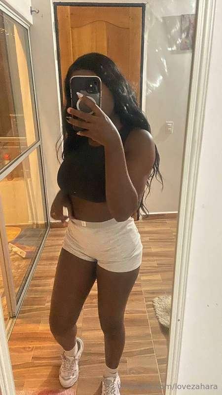 I would love to be your damsel in distress 🤍