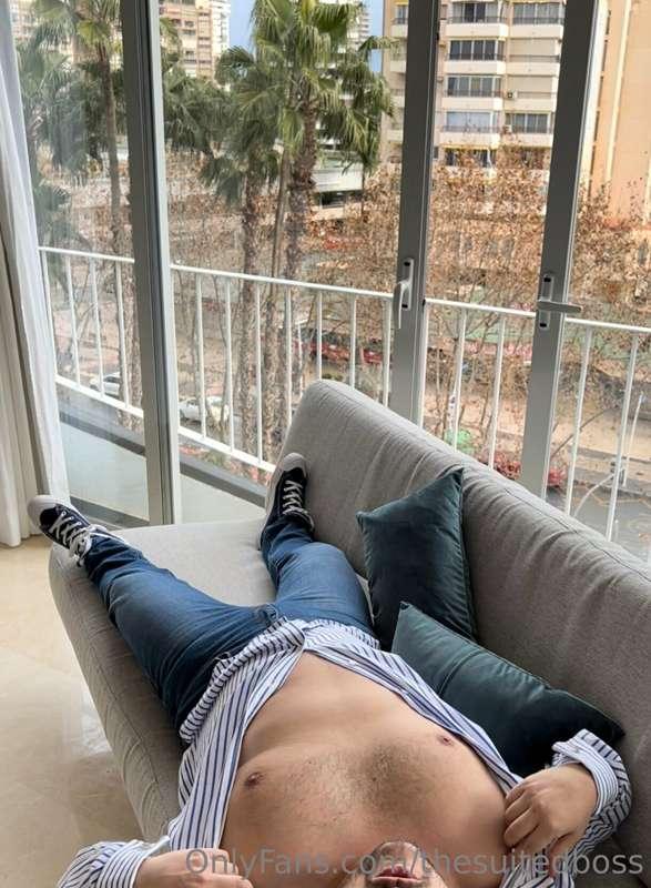 Relaxing 🧘‍♂️