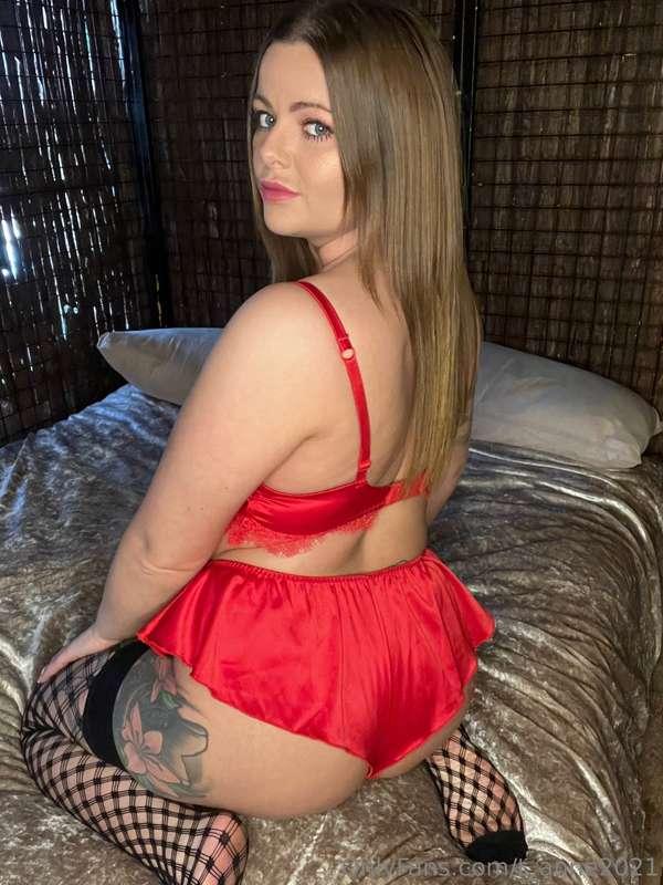Swipe to see more 🍑😈