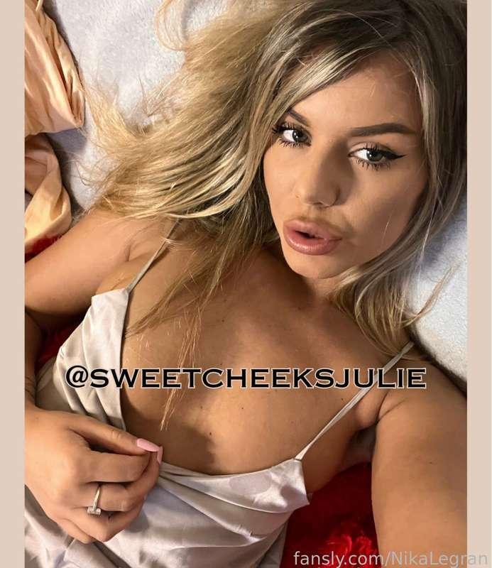 Hello love😍
https://fans.ly/subscriptions/giftcode/NTU2MTQ1MDMxMjY2NzA5NTA0OjE6MTpiZTZiYTBhOGM5
I’m Sweet, I’m @sweetcheeksjulie with a surprise for you!
❗️ Step forward with caution I am very addictive ❗️
 
✨Naughty goddess with thick curves and perfect holes 🍑
 
🔞Best Seductress🔞
 
 
Check my link for a sweet surprise my love! 
👇👇👇👇👇👇👇👇👇👇👇👇
https://fans.ly/subscriptions/giftcode/NTU2MTQ1MDMxMjY2NzA5NTA0OjE6MTpiZTZiYTBhOGM5
👆👆👆👆👆👆👆👆👆👆👆👆
#fyp #workout #gymbabe #fitgirl #sexy #lingerie #goddess #hot #horny #naughty #feet #toys #sensual #sweet