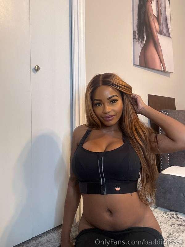 I’m so fucking horny 👅