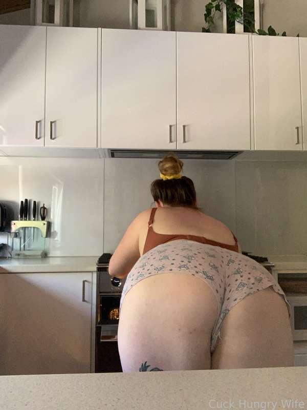 You walk into the kitchen &amp; see this, what do you do?