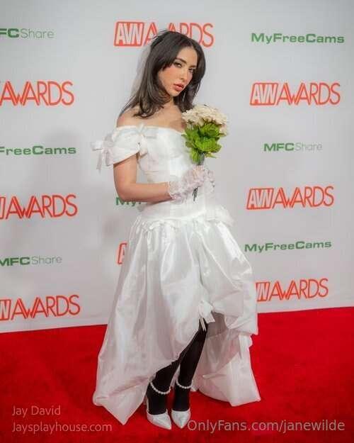 some pics from this weekend at AVN💕so happy to be home and r..