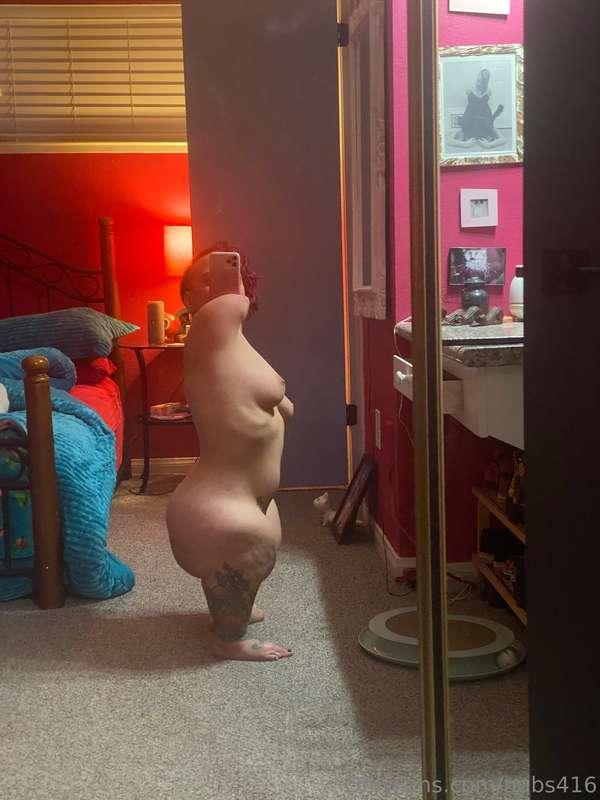 I took a selfie last night! What do you think? 💫