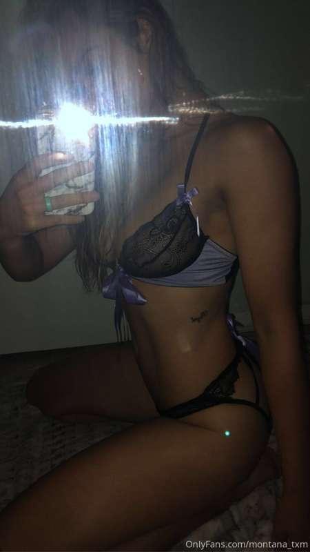Selfies with lace and purple ❤️