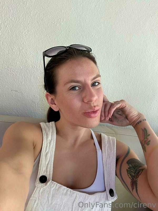 Morning from your Mistress. Let’s make today extra naughty. ..