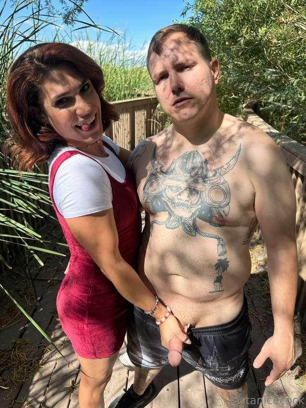**Outdoor Fun** with the *Lovely* @theekalligrace ♥️