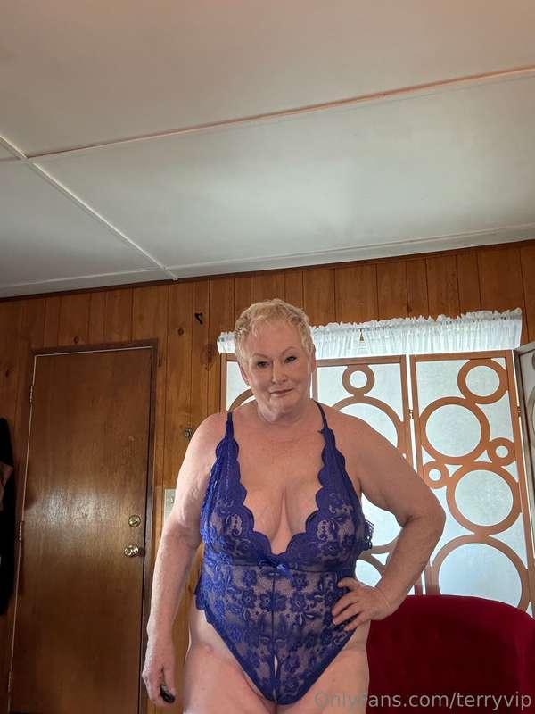 Tell me, do you prefer the view from the front or the back?