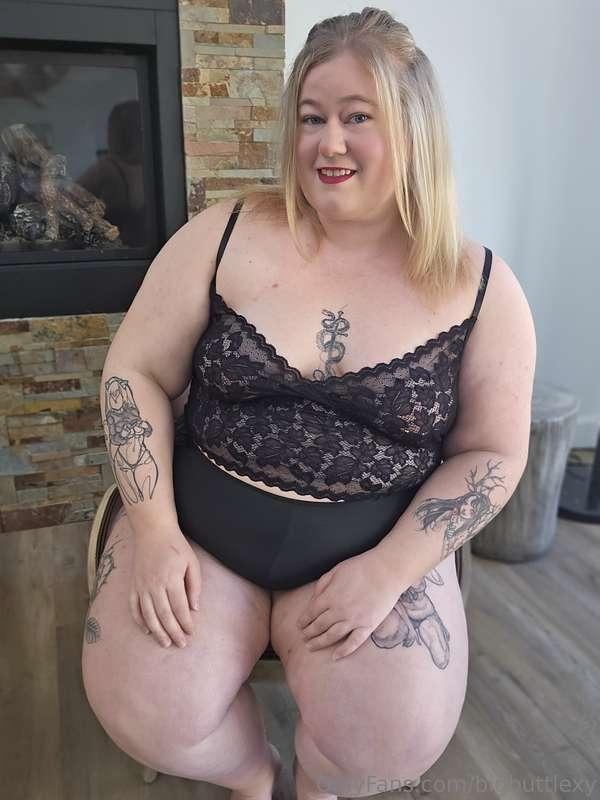 # dm for a naughty surprise 😍 *Or you could come Jerk off to..