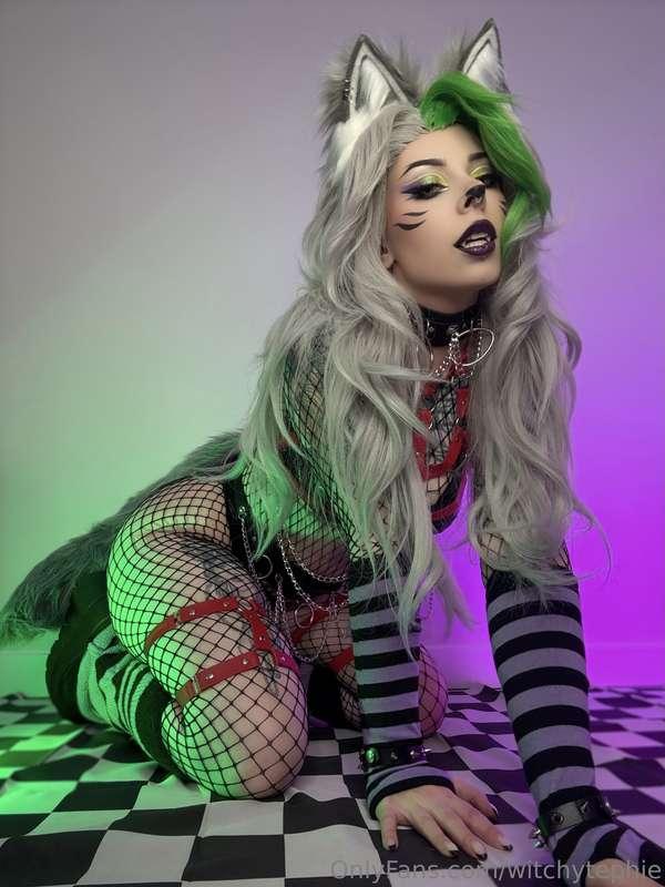 Did my cosplay make you hard? 💦 Show me!