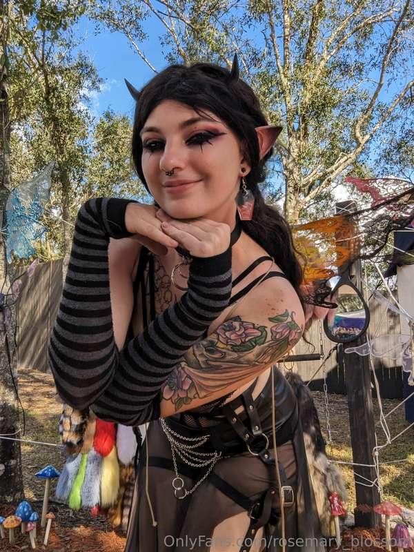 Went to the Ren faire and had lots of fun over the weekend. ..