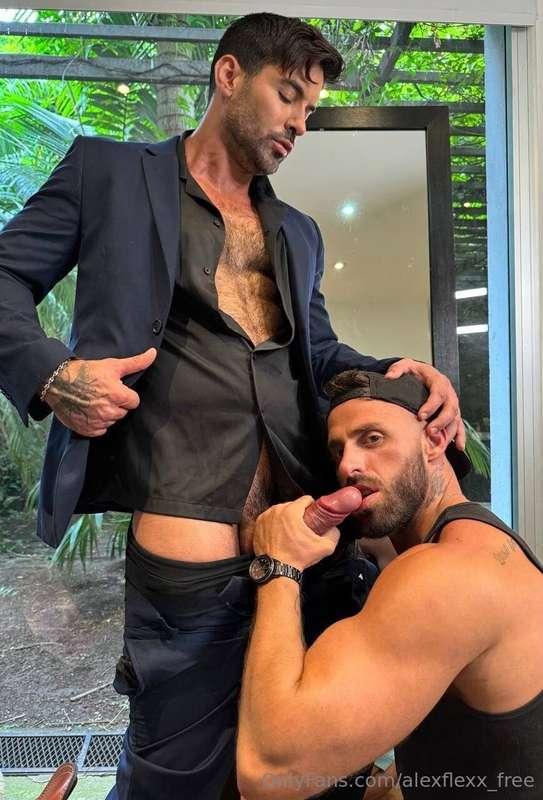 alexflexx_free image #1