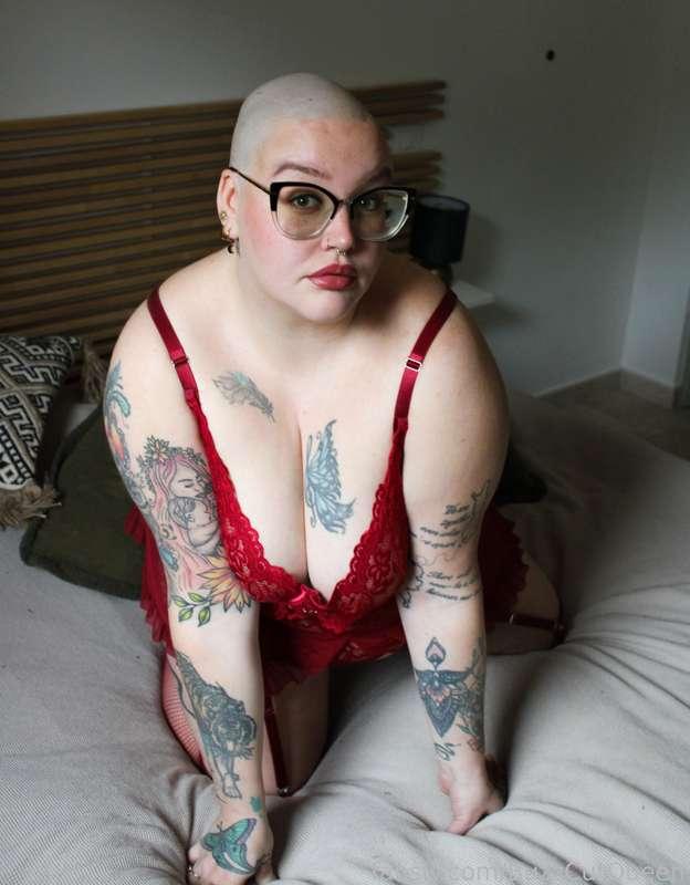 buzzcutqueen image #2