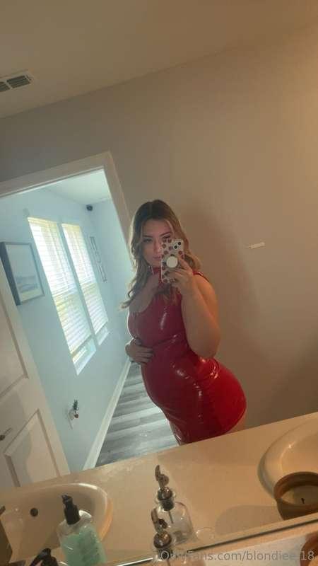 blondiee.18 image #0