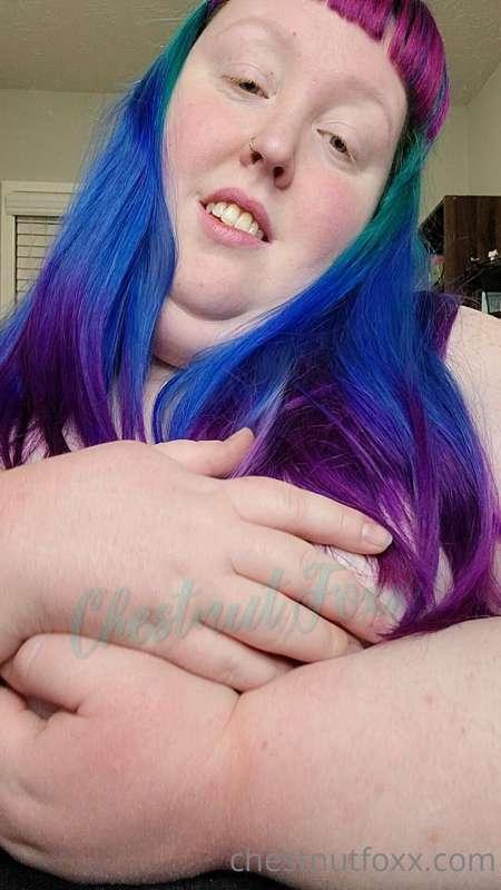 Do you like my new hair, Master?