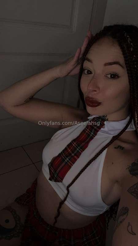 Buenas noches bebés 😌📚, me voy a estudiar un ratito