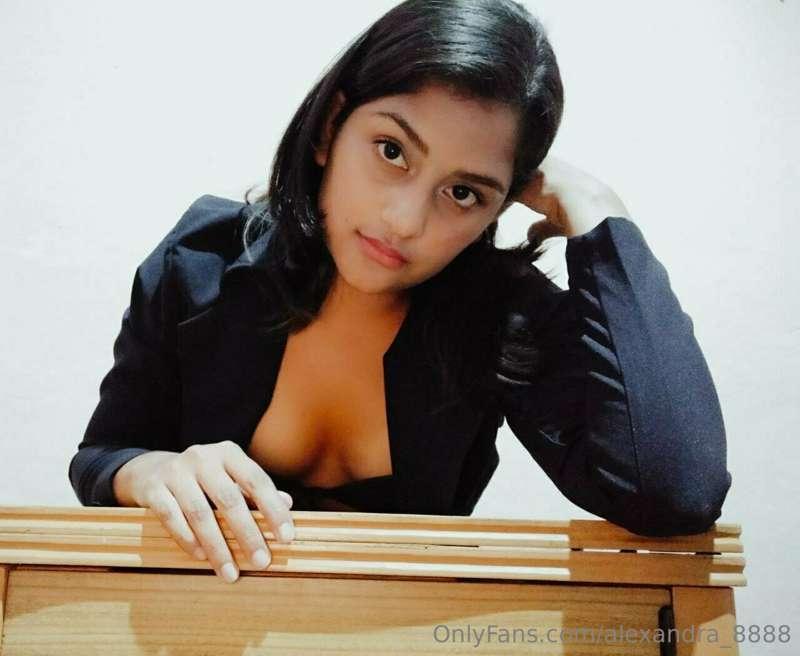 ¿Y si jugamos a la Secretaria? 🤭