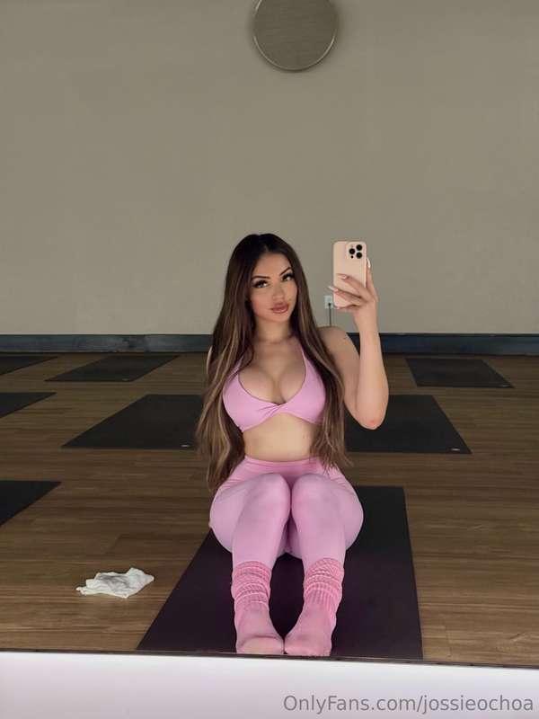 Hot yoga soothes my soul 😇