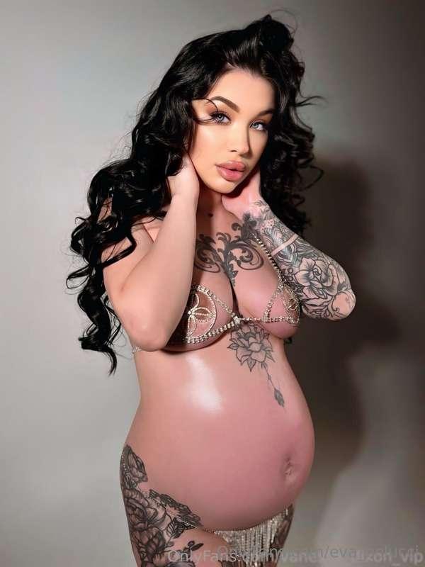 😱 𝐭𝐡𝐚𝐭'𝐬 𝐧𝐞𝐯𝐞𝐫 𝐡𝐚𝐩𝐩𝐞𝐧𝐞𝐝 𝐛𝐞𝐟𝐨𝐫𝐞 😱𝐡𝐨𝐫𝐧𝐲 𝐩𝐫𝐞𝐠𝐧𝐚𝐧𝐭 𝐨𝐩𝐞𝐧𝐞𝐝 𝐡𝐞𝐫 𝐩𝐚..