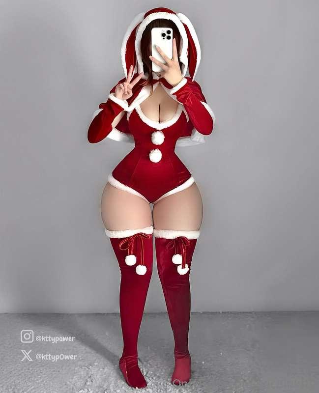december has officially started!! ❤️☃️I send nsfw pics in yo..