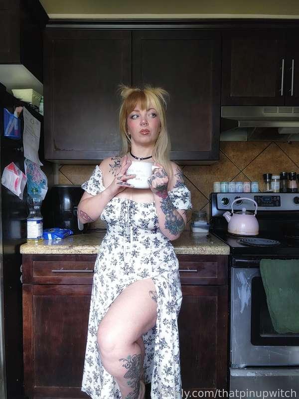 thatpinupwitch image #1