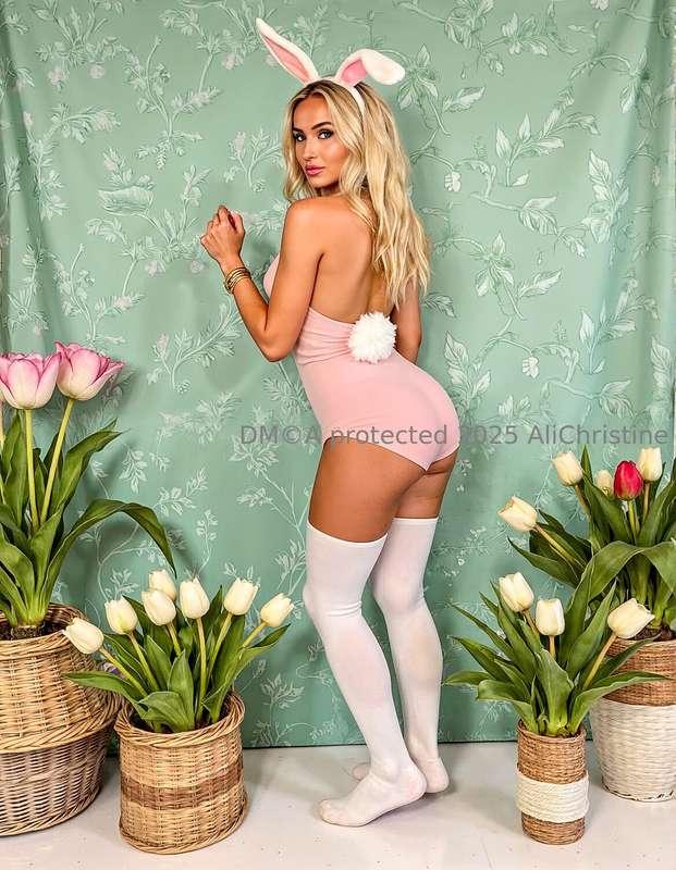 playing dress up 🩷🐇