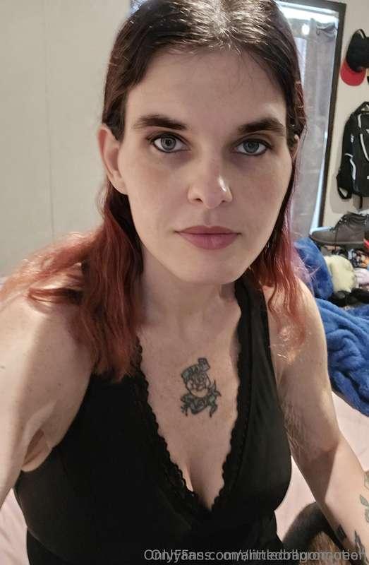 @littledragonqueen  I'm 36, a gamer, streamer, and aiming to..