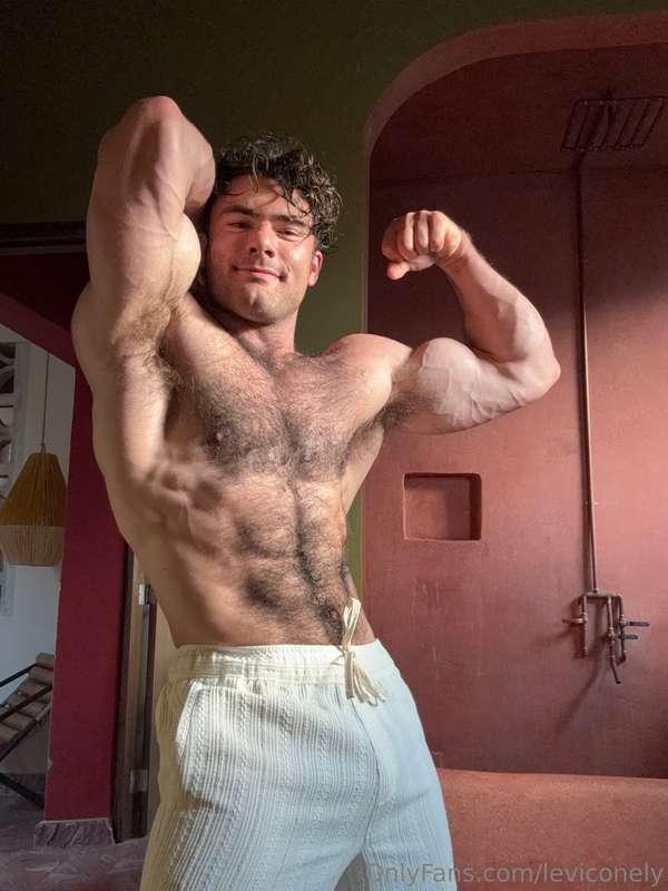 Giving you a MAJOR DISCOUNT TODAY!! Pick any bundle and I’m ..