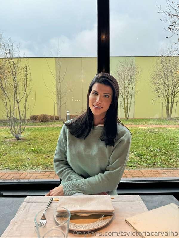 tsvictoriacarvalho image #1