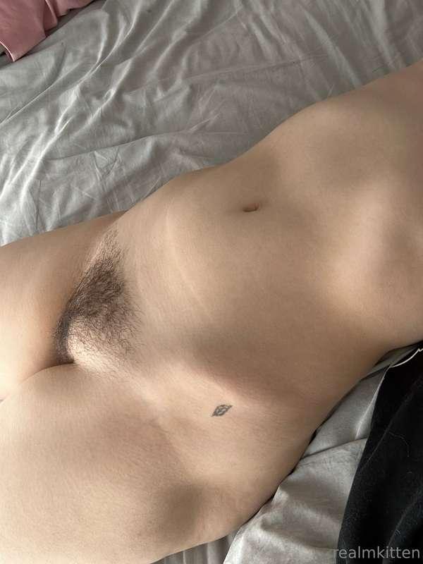 took some casual pics today ! for now enjoy my sweet soft bo..